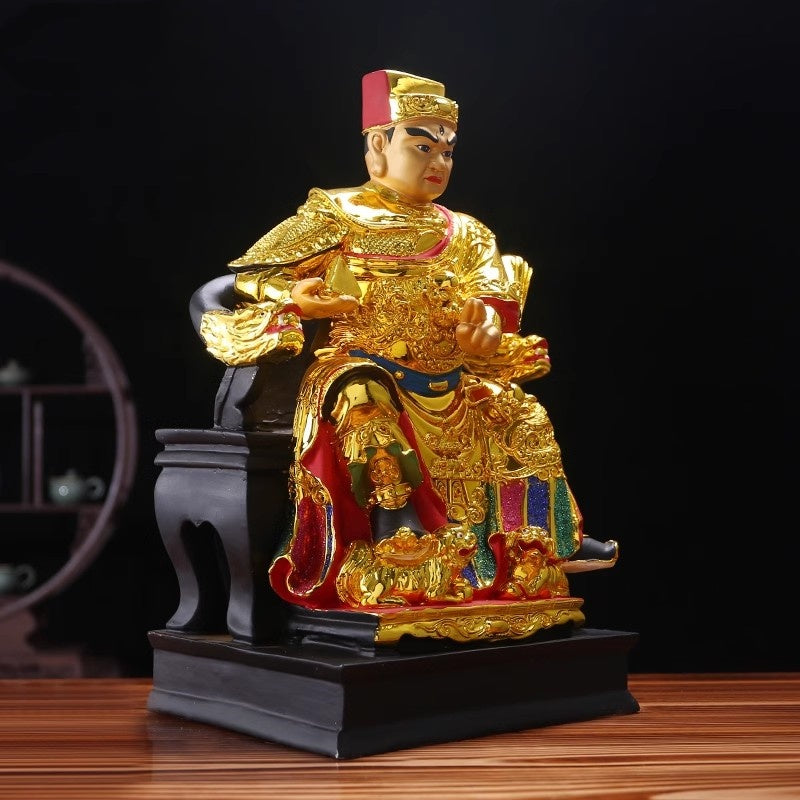 The statue of Wuxian Hua Guang Da Di, a household resin decor for the living room, depicting Ling Guan Ma Yuan Shuai, Ma Tian Jun, a Buddhist deity